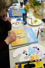 Juhendatud maalimine akrüülvärvidega