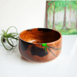 Kauss õunapuust ja epoksiidvaigust