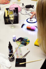 Ehete valmistamine UV-vaigust, SELTSKONNALE